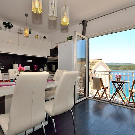 Apartman Staro Selo Primošten Esterno foto