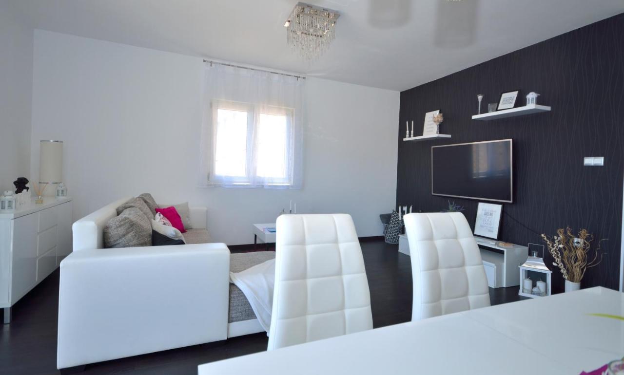 Apartman Staro Selo Primošten Esterno foto